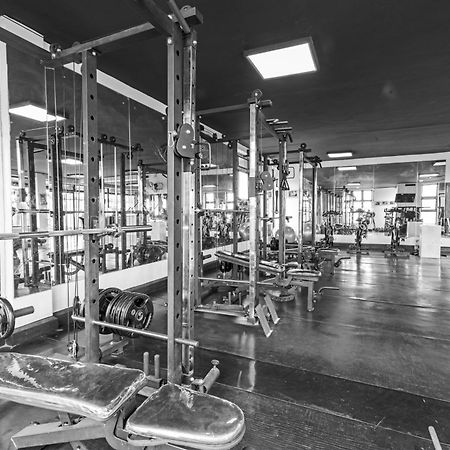 Hoima Buffalo Hotel & Business Hub Ltd エクステリア 写真
