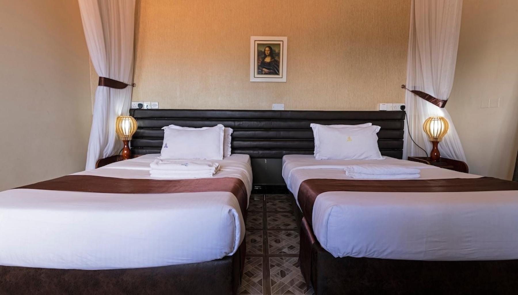 Hoima Buffalo Hotel & Business Hub Ltd エクステリア 写真